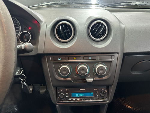 Chevrolet Celta 1.4 LT AB ABS 5P L13 2013