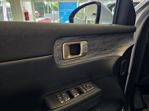 Chevrolet Captiva phev 1.5 Phev Premier 2025