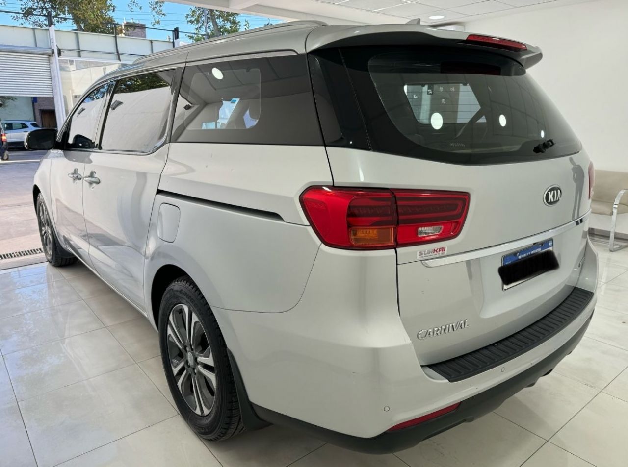 Kia Carnival 2.2 EX Crdi AT 2019