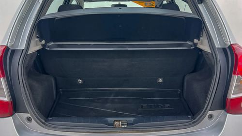 Toyota Etios 1.5 Xls 2021