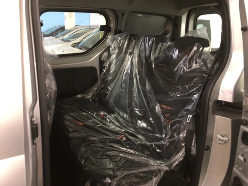 Renault Kangoo Ii Express 1.6 Sce Confort 5A 2026