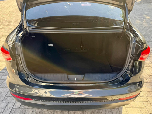 Fiat Cronos 1.8 PRECISION AT L21 2022