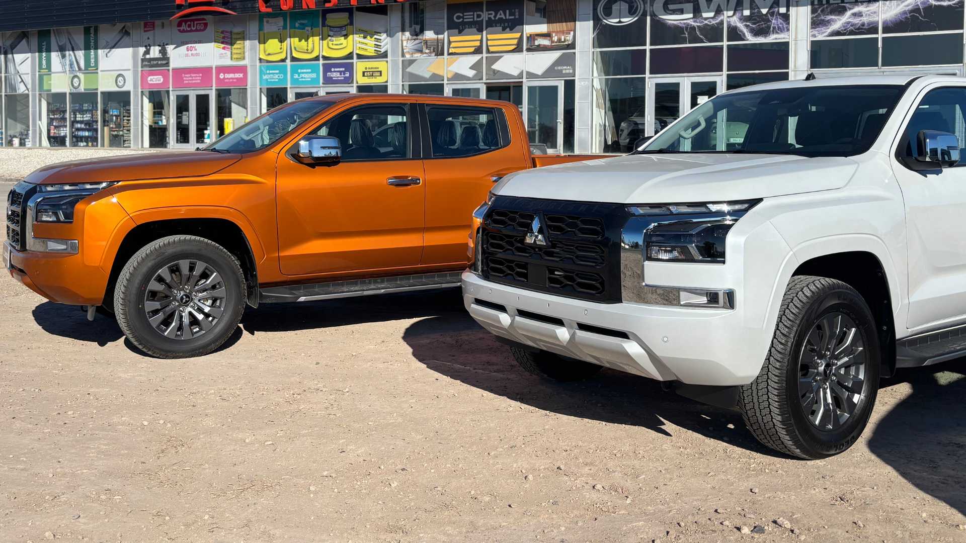 Mitsubishi L200 2.4L GLS 6AT 4WD Full 2026