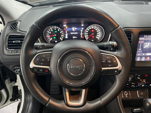 Jeep Compass 2.4 LONGITUDE AT6 4X2 L18 2021