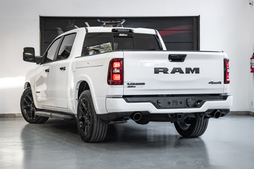 RAM 1500 3.0 Laramie Nigth Edition 4X4 At8 2025
