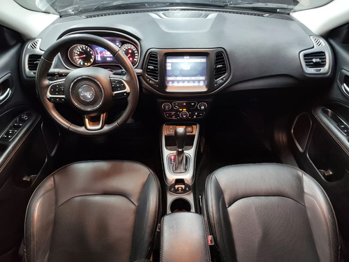 Jeep Compass 2.4 LONGITUDE AT6 4X2 L18 2019