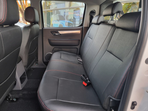 T8 2.0 Intelligent 4X4 Dob Cabina 2025