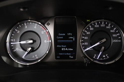 Toyota Hilux Pick-Up 2.8 Cd Srv 177cv 4x4 At 2026