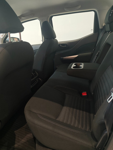 Nissan Frontier 2.3bt S 4x2 At L22 2025