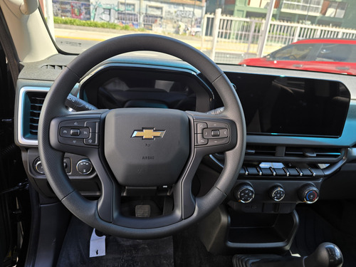 Chevrolet S-10 2.8 Cd 4X2 Work Truck 2025