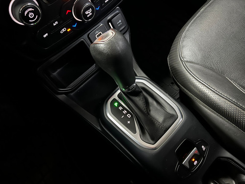 Jeep Renegade 1.8 4X2 LONGITUDE AT L18 2022