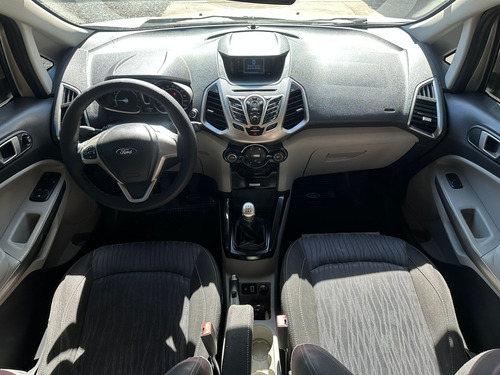 Ford Ecosport TITANIUM 1.6L MT N 2013