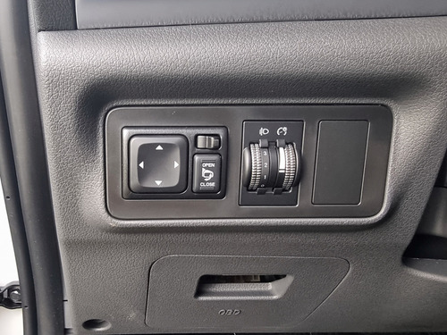 T8 2.0 Intelligent 4X4 Dob Cabina 2025