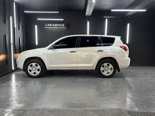 Toyota RAV 4 2.4 5 P L06 4X2 AUT FULL 2012