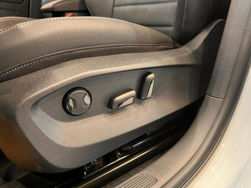 Volkswagen Taos 1.4 250 Tsi Highline 2025