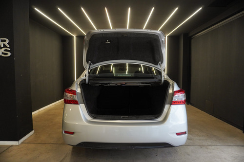 Nissan Sentra 1.8 Advance Pure Drive 2015