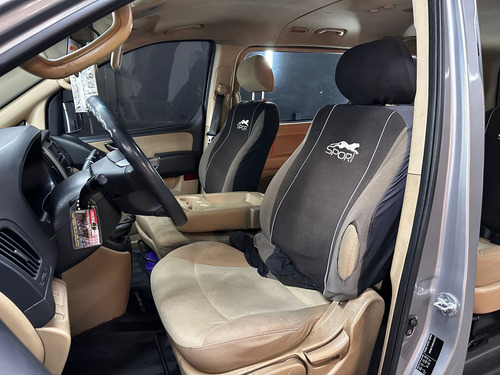 Hyundai H1 2.5 TD MINIBUS 9AS L03 2011