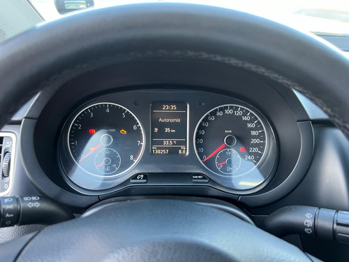 Volkswagen Suran 1.6 Comfortline 101cv 2013