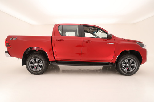 Toyota Hilux Pick-Up 2.8 Cd Srv 177cv 4x4 At 2026