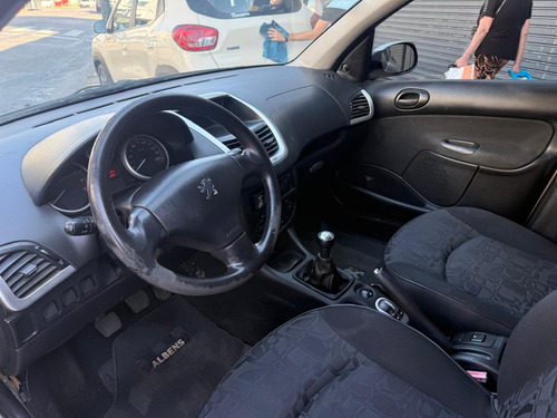 Peugeot 207 1.4 Xs 2010