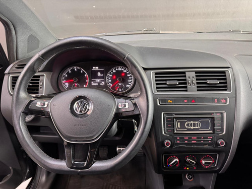 Volkswagen Suran 1.6 CROSS HIGHLINE L15 2015