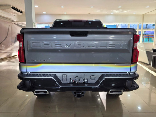 Chevrolet Silverado 5.3 V8 4X4 Z71 TRAIL BOSS AT10 2026