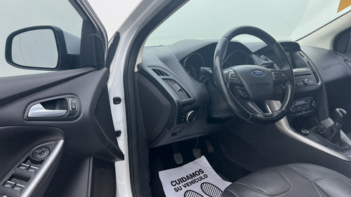 Ford Focus III 2.0 Sedan Se 2017