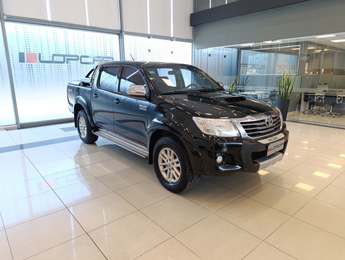 Toyota Hilux Pick-Up 3.0 Cd Srv Cuero 4x4 5at - A4 2015