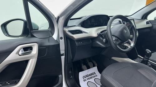 Peugeot 2008 1.6 Allure 2016