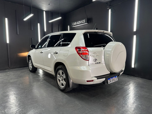Toyota RAV 4 2.4 5 P L06 4X2 AUT FULL 2012