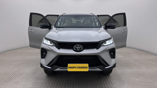 Toyota Hilux SW4 2.8 Tdi Diamante Ii 4x4 7as 6at 2022