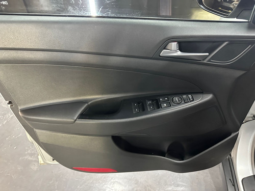 Hyundai Tucson 2.0 4X2 AT L16 2016