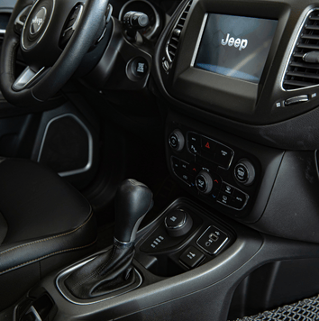 Jeep Compass LONGITUDE 2.4 AT 9 AWD 2018