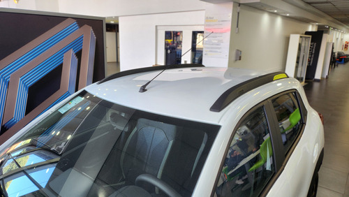 Renault Kwid 1.0 Sce 66Cv Iconic Outsider 2026