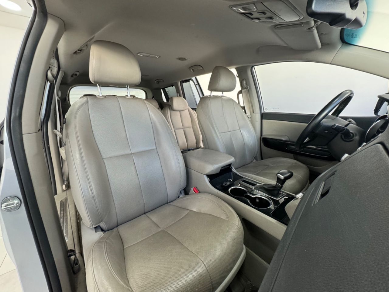 Kia Carnival 2.2 EX Crdi AT 2019