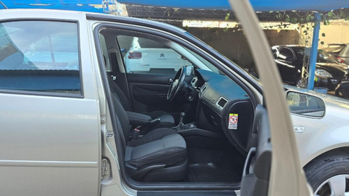 Volkswagen Bora 2.0 Trendline 115cv 2009