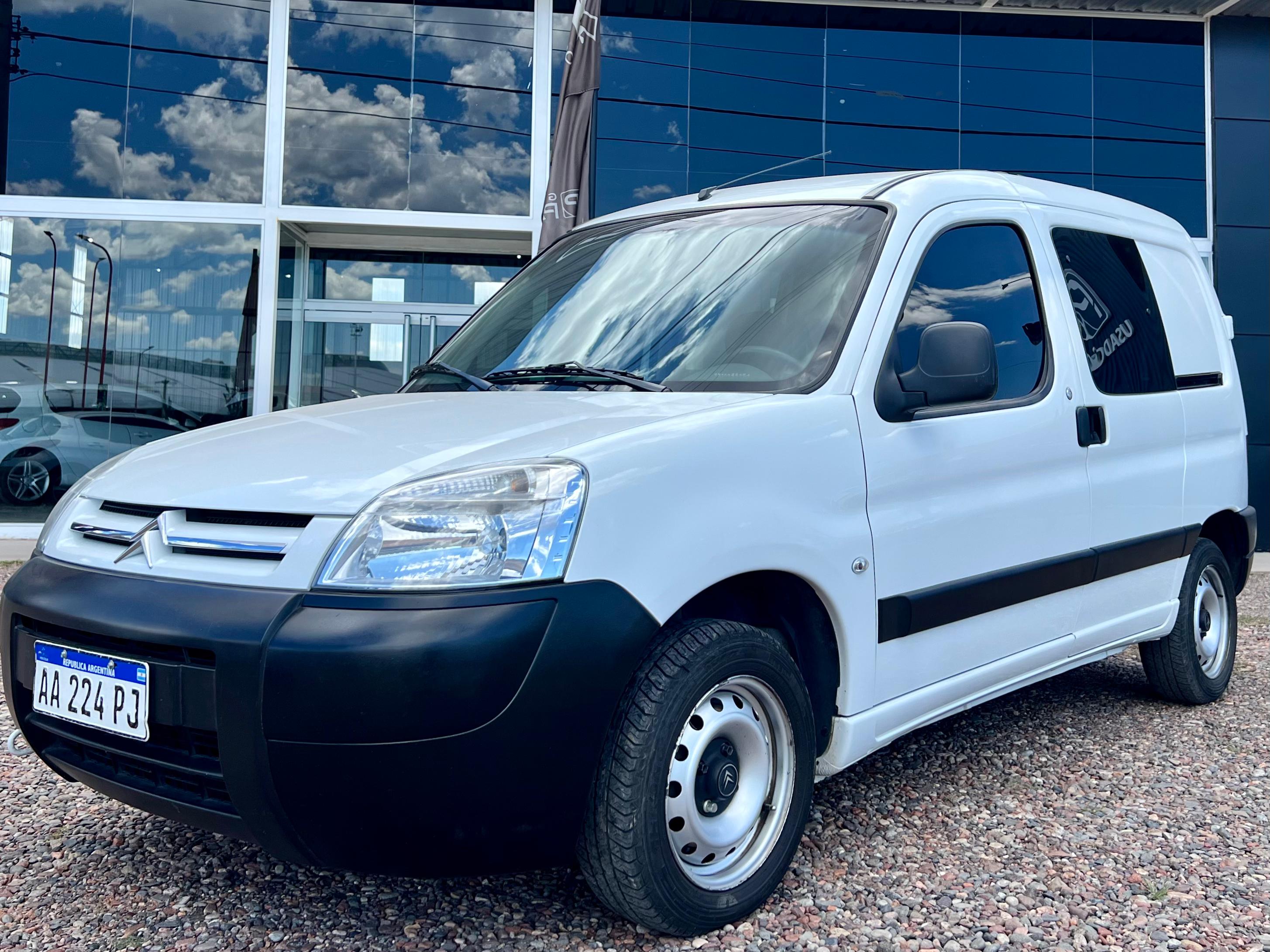 Citroën Berlingo Furgon 1.6HDI 92 BUSSINES MIXTO 2016