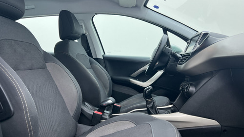 Peugeot 2008 1.6 Allure 2016