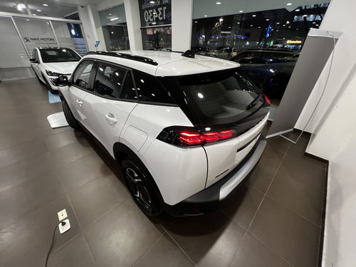 Peugeot 2008 1.0T Active 2026