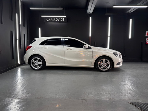 Mercedes-Benz A 200 BLUEEFFICIENCY URBAN L13 2013