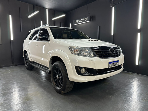 Toyota SW4 TDI SRV CUERO AT L12 2013