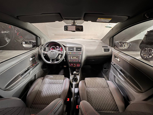 Volkswagen Suran 1.6 CROSS HIGHLINE L15 2015