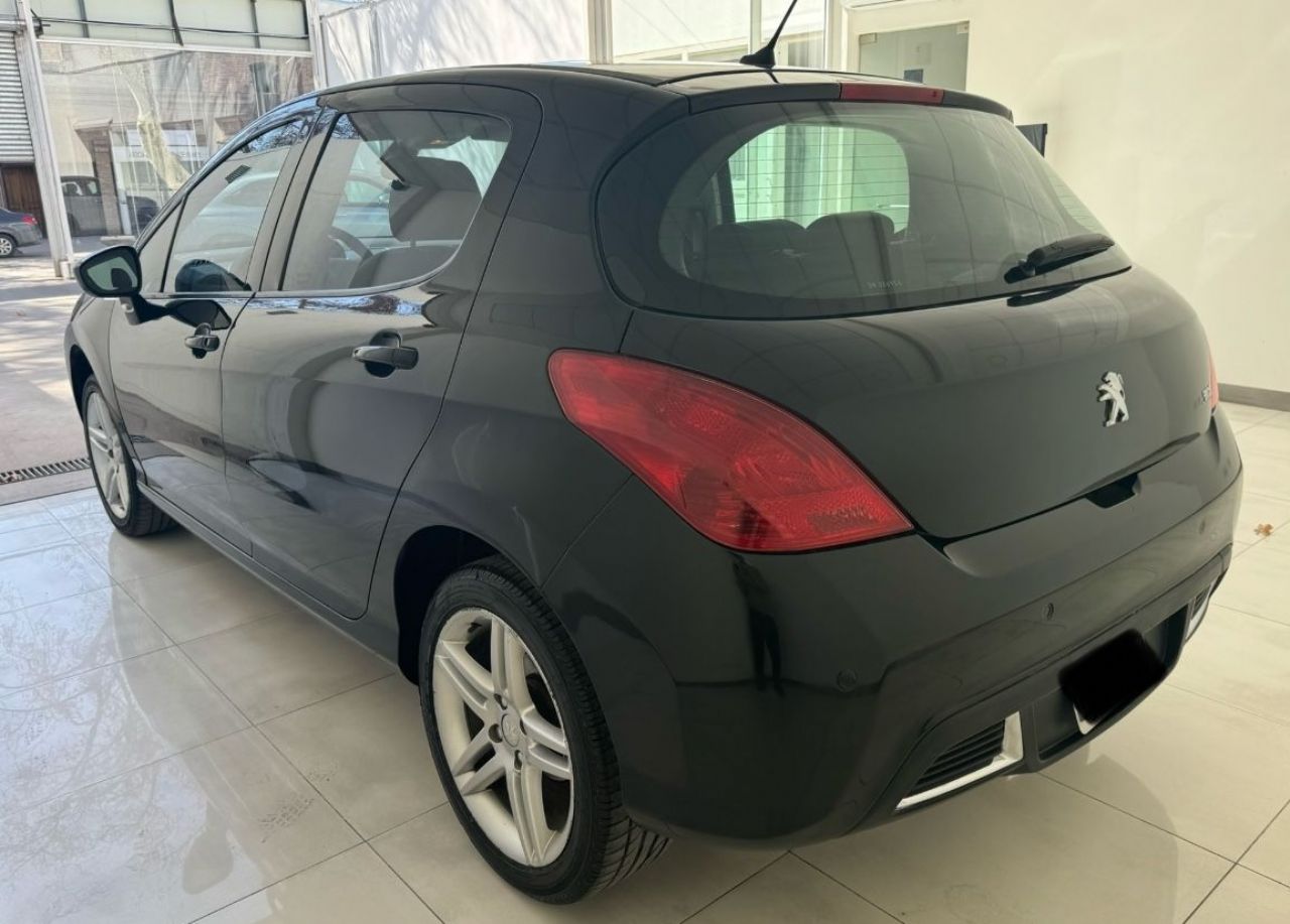 Peugeot 308 1.6 Hdi Feline 2015