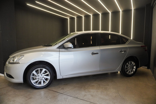 Nissan Sentra 1.8 Advance Pure Drive 2015