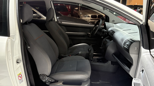 Volkswagen Fox 1.6 Comfortline 70a 3 p 2007