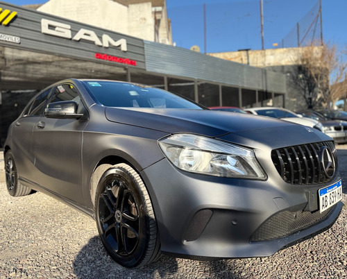 Mercedes-Benz Clase A 1.6 A200 Urban 156cv B.efficiency 2017