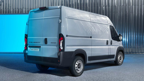 Peugeot Boxer 2.2 Hdi L2H2 140 2026