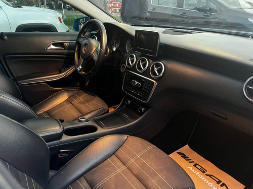 Mercedes-Benz Clase A 1.6 A 200 At Urban B.efficiency 156cv 2013