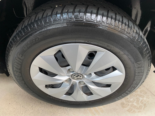 Volkswagen Voyage 1.6 Comfortline 101cv 2013