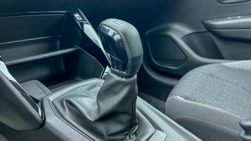 Peugeot 208 1.6 Allure 2024